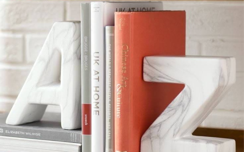 Alphabetical book holder